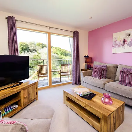 The Sands - Sea Front