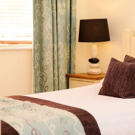 Отель The Sands - Sea Front