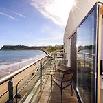 Hotel The Sands - Sea Front *