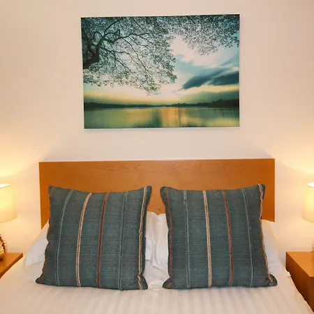 The Sands - Sea Front Hotel Scarborough