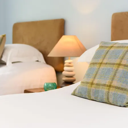 The Sands - Sea Front Hotel Scarborough