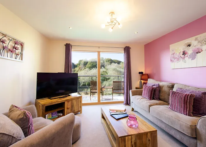 The Sands - Sea Front *