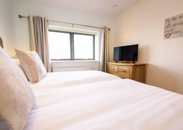 The Sands - Sea Front *