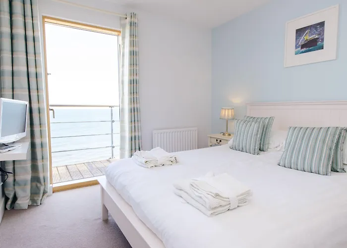 The Sands - Sea Front *