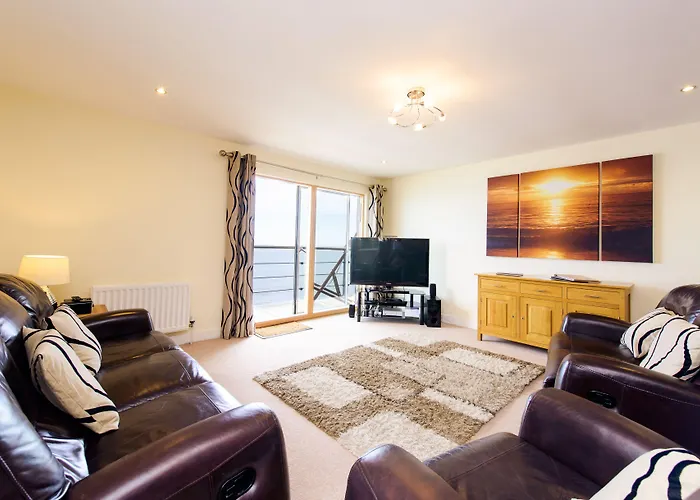 Hotel The Sands - Sea Front *