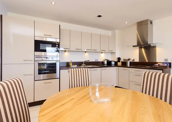 The Sands - Sea Front Hotel