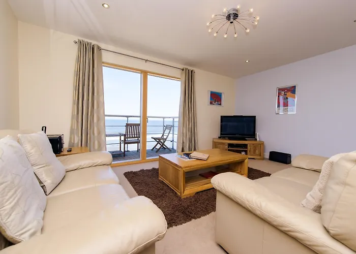 Hotel The Sands - Sea Front