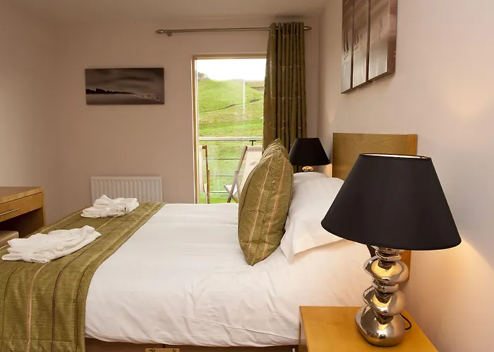 Hotel The Sands - Sea Front *