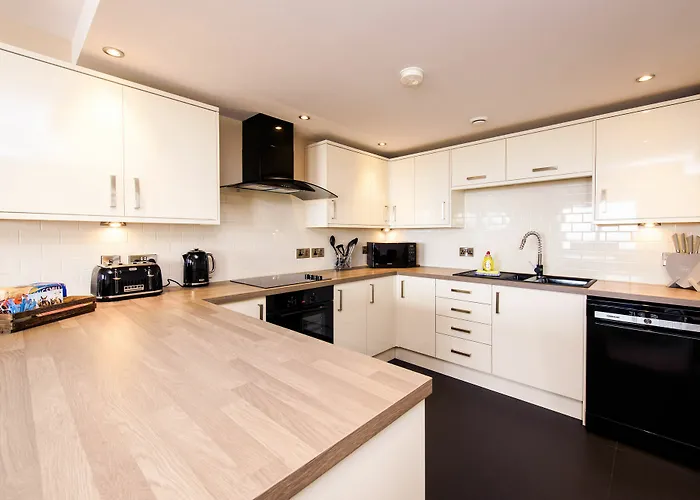 The Sands - Sea Front Hotel