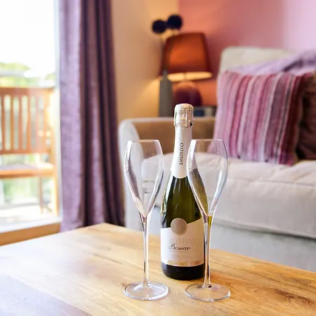 The Sands - Sea Front *