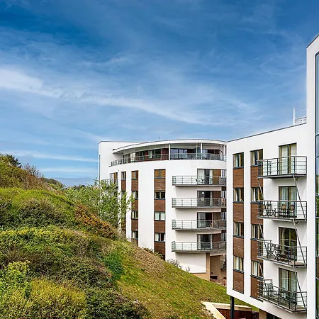 The Sands - Sea Front Otel