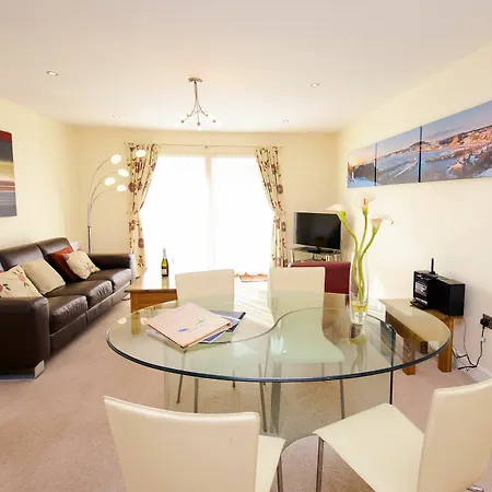 Apartment The Sands - Sea Front