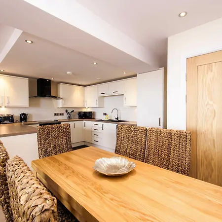Apartment The Sands - Sea Front Scarborough